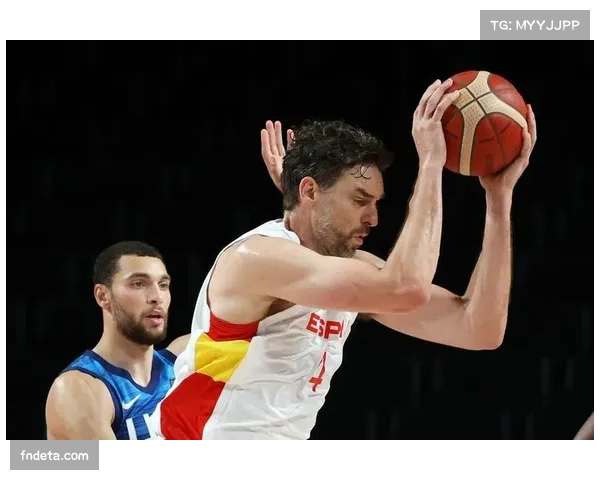 独家专访西班牙男篮新任主帅：谈加索尔兄弟退役后的球队重建思路